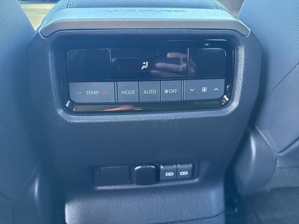 2025 Toyota Land Cruiser Base