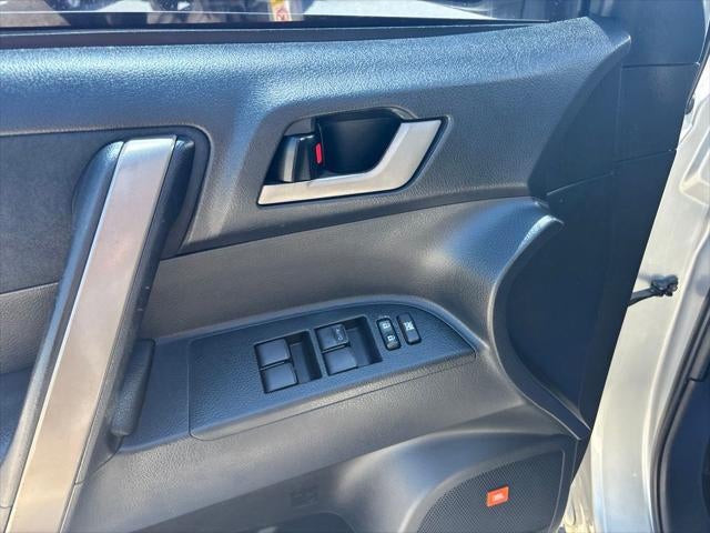 2009 Toyota Highlander Sport