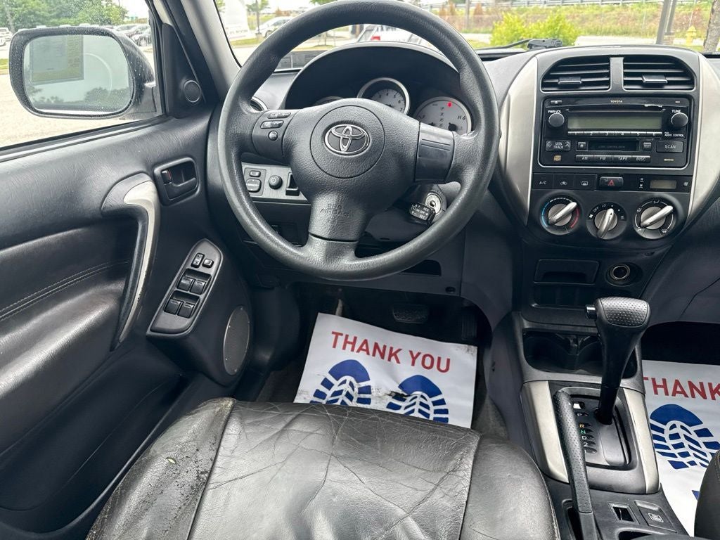 2004 Toyota RAV4 Base