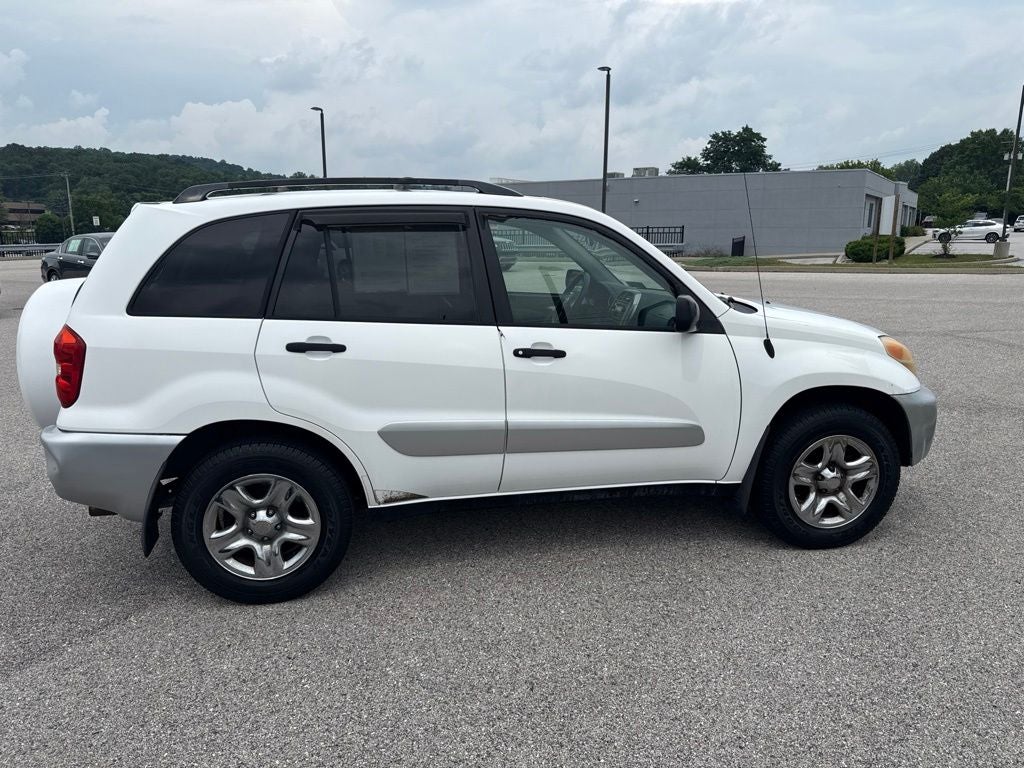 2004 Toyota RAV4 Base