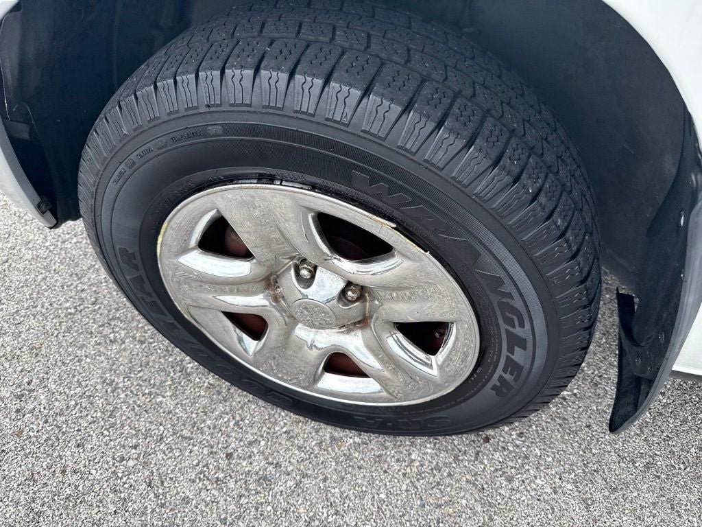 2004 Toyota RAV4 Base