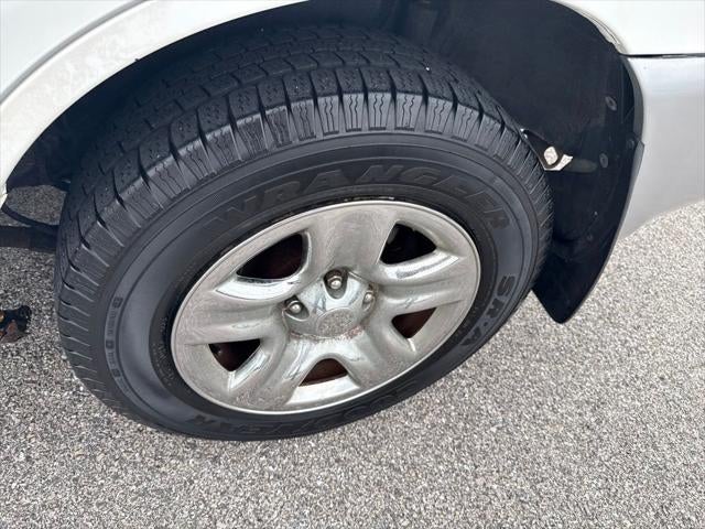 2004 Toyota RAV4 Base
