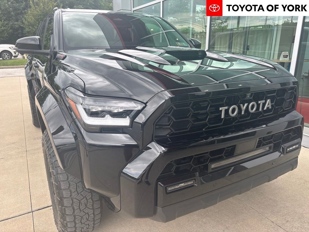 2025 Toyota 4Runner i-FORCE MAX Hybrid TRD Pro