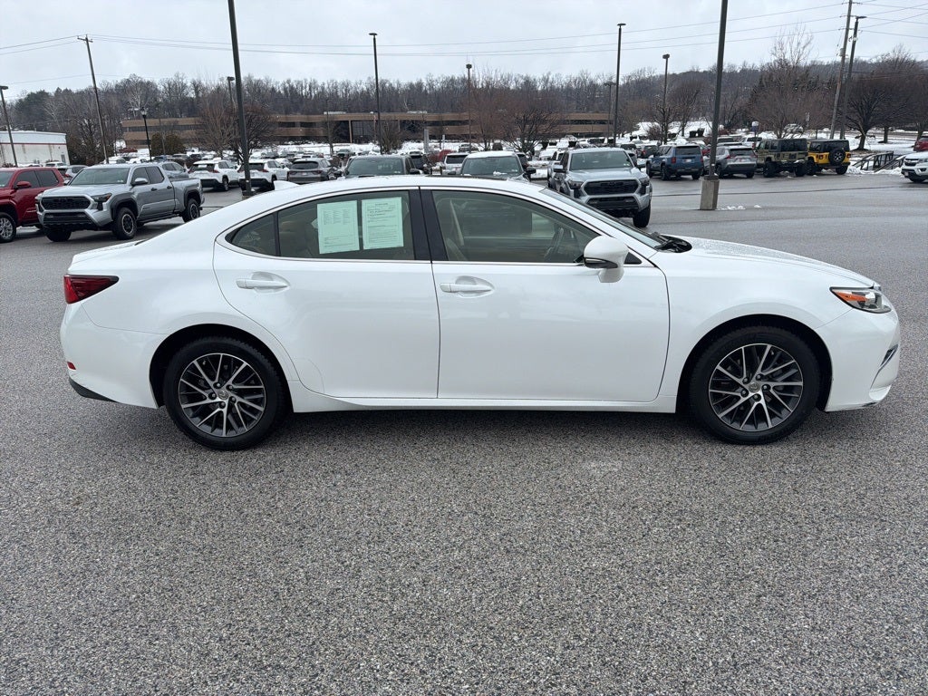 2016 Lexus ES 350