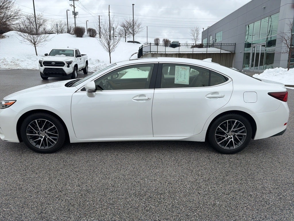 2016 Lexus ES 350