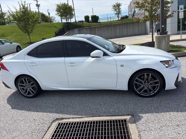 2017 Lexus IS 300