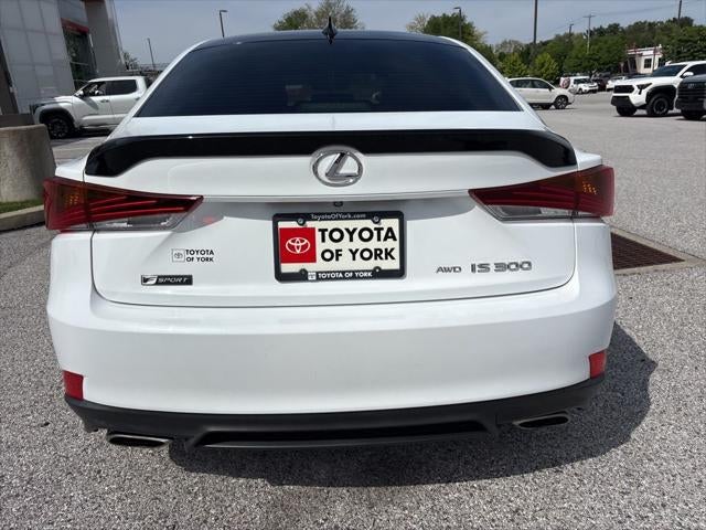 2017 Lexus IS 300
