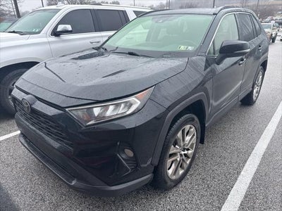 2019 Toyota RAV4 XLE Premium