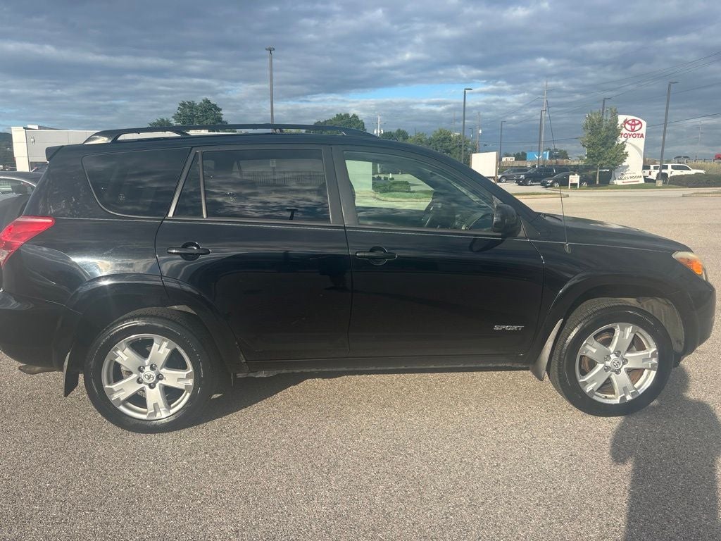 2007 Toyota RAV4 Sport