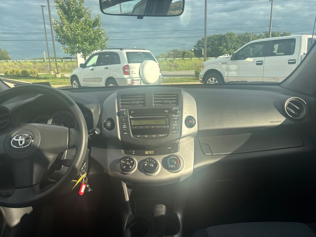 2007 Toyota RAV4 Sport
