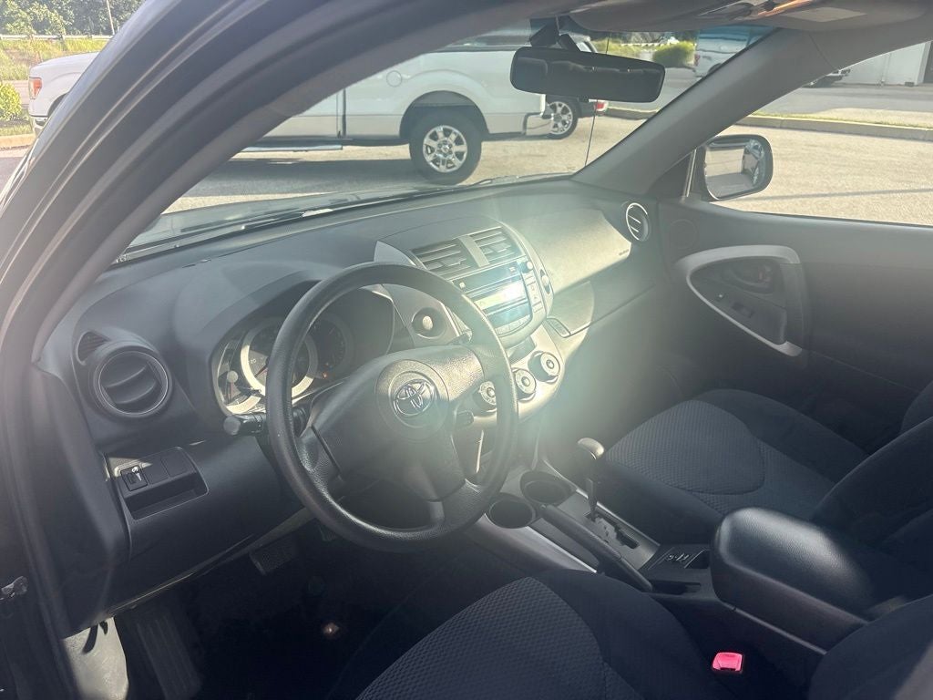 2007 Toyota RAV4 Sport