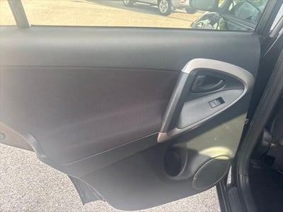 2007 Toyota RAV4 Sport