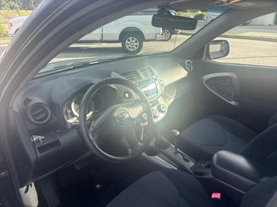 2007 Toyota RAV4 Sport