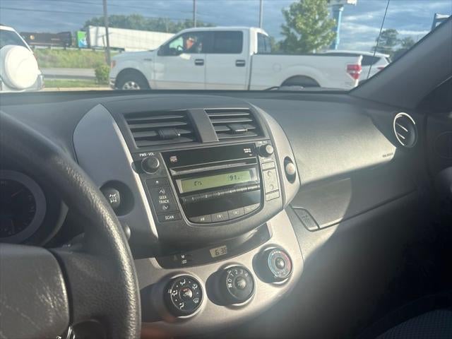 2007 Toyota RAV4 Sport
