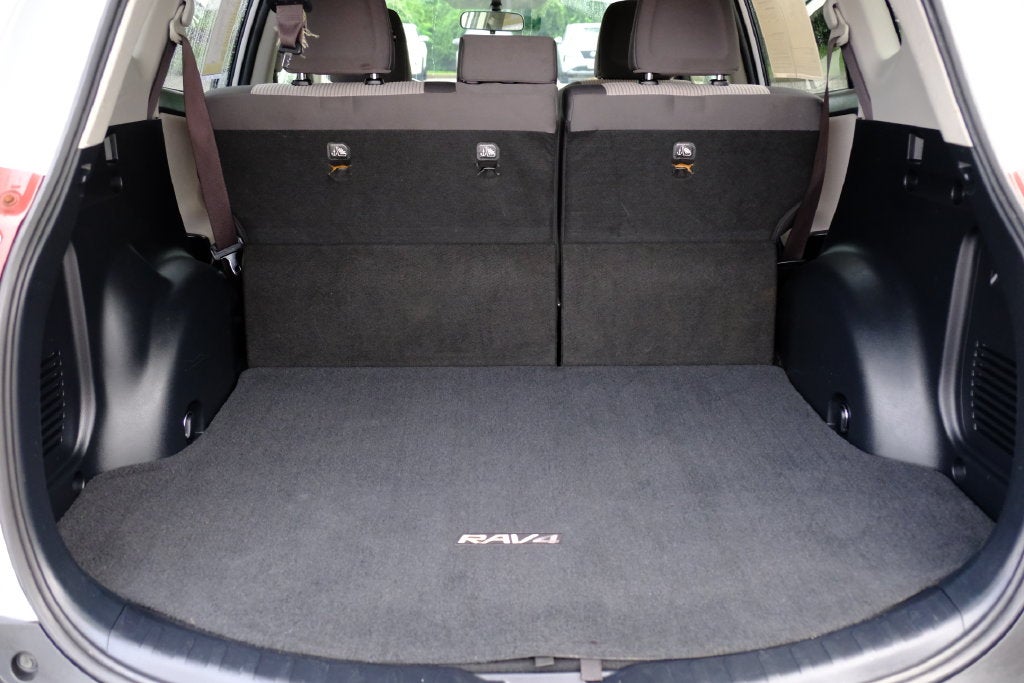 2014 Toyota RAV4 LE