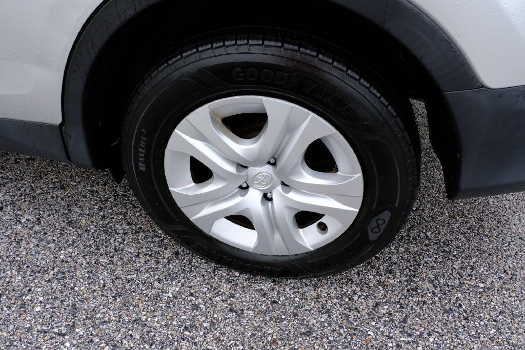 2014 Toyota RAV4 LE