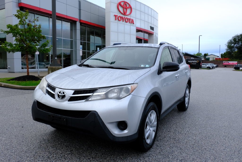 2014 Toyota RAV4 LE