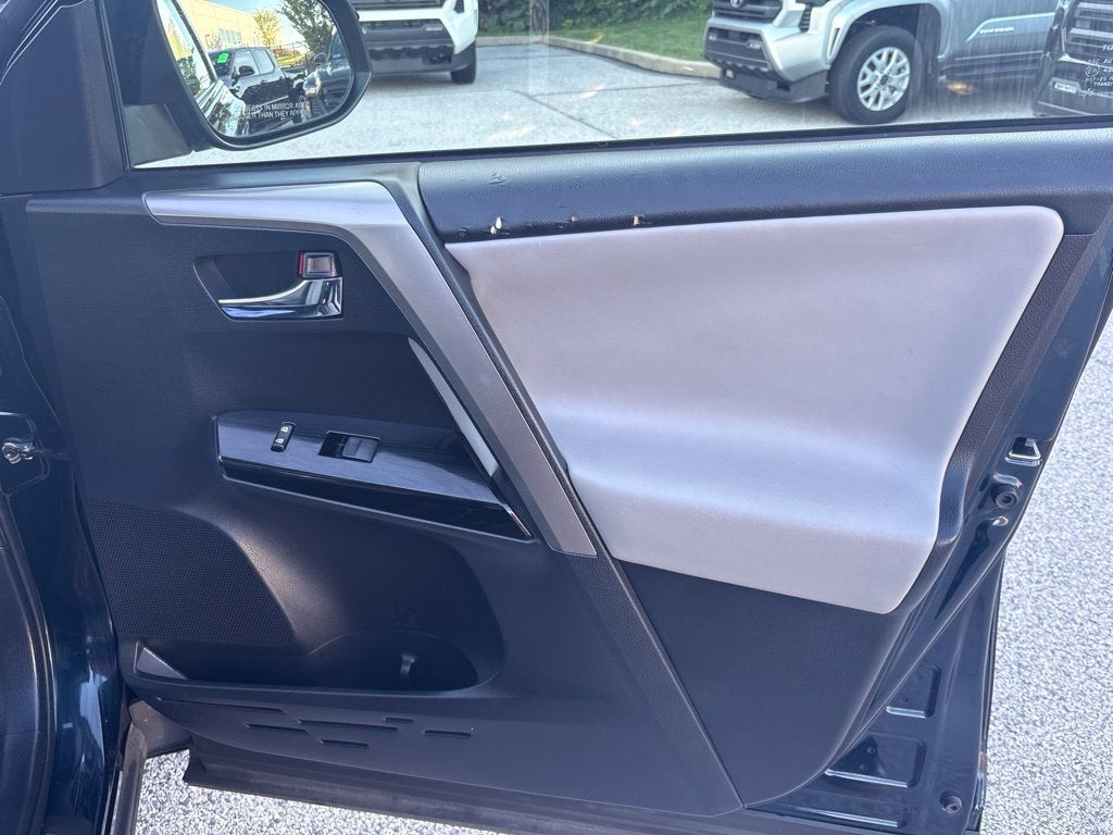 2018 Toyota RAV4 Hybrid Limited