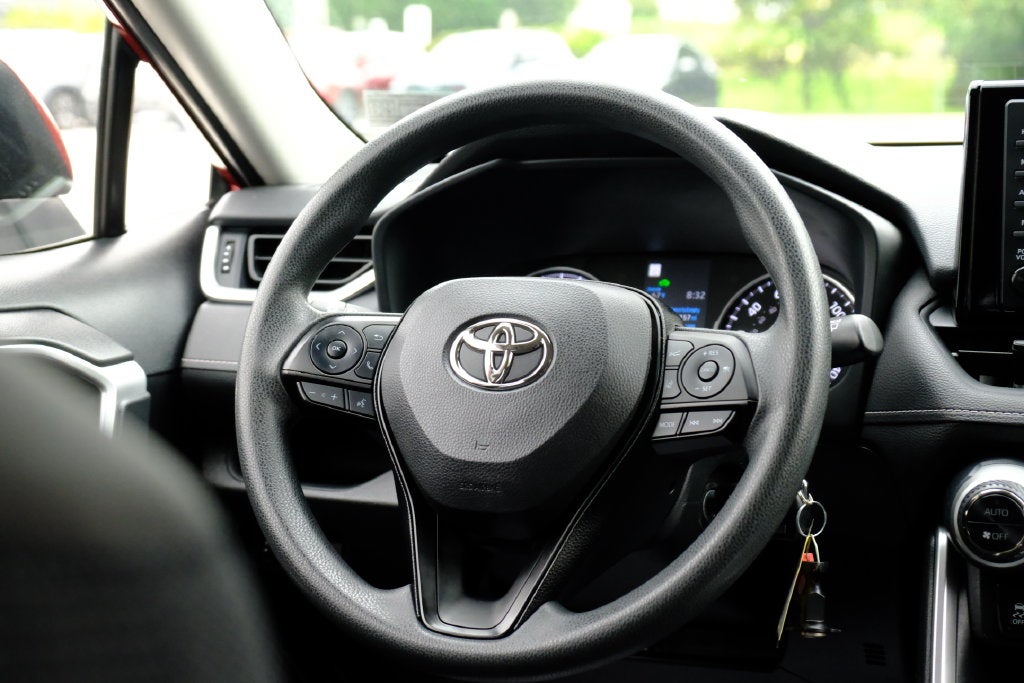 2022 Toyota RAV4 Hybrid LE