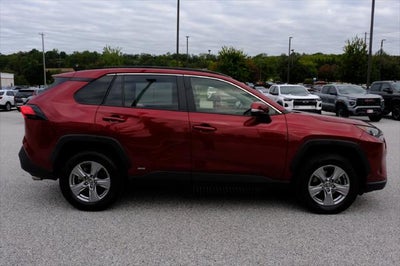 2022 Toyota RAV4 Hybrid LE