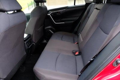2022 Toyota RAV4 Hybrid LE