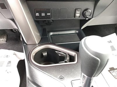 2018 Toyota RAV4 Hybrid LE