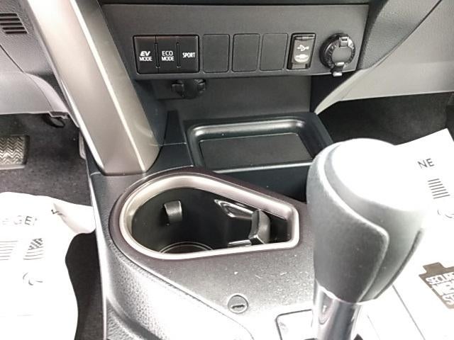 2018 Toyota RAV4 Hybrid LE