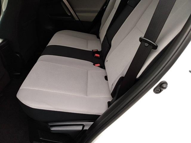 2018 Toyota RAV4 Hybrid LE