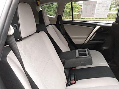 2018 Toyota RAV4 Hybrid LE