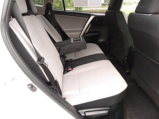 2018 Toyota RAV4 Hybrid LE