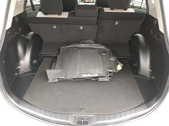 2018 Toyota RAV4 Hybrid LE