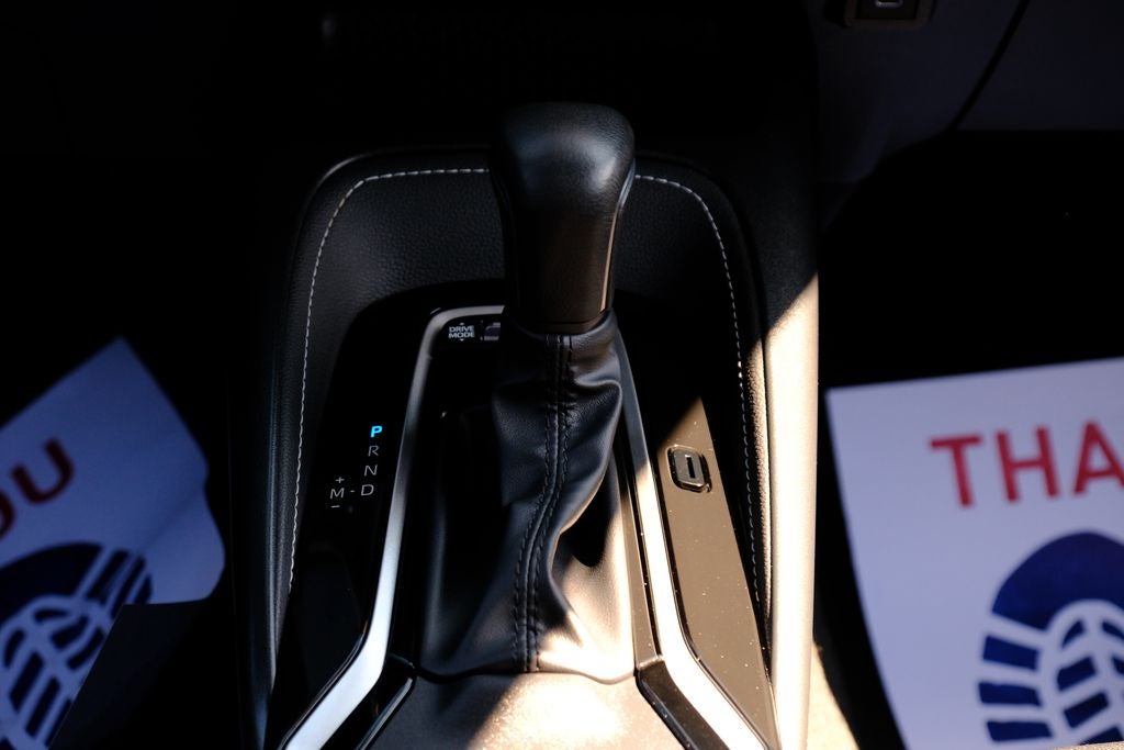 2025 Toyota Corolla Hatchback SE