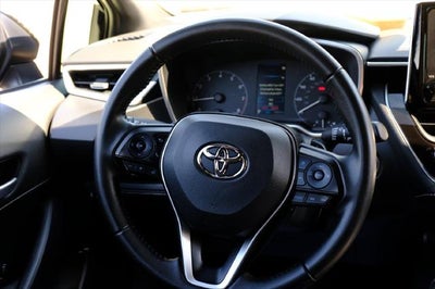 2025 Toyota Corolla Hatchback SE