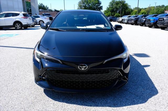 2025 Toyota Corolla Hatchback SE