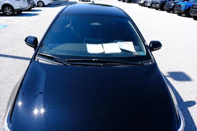 2025 Toyota Corolla Hatchback SE