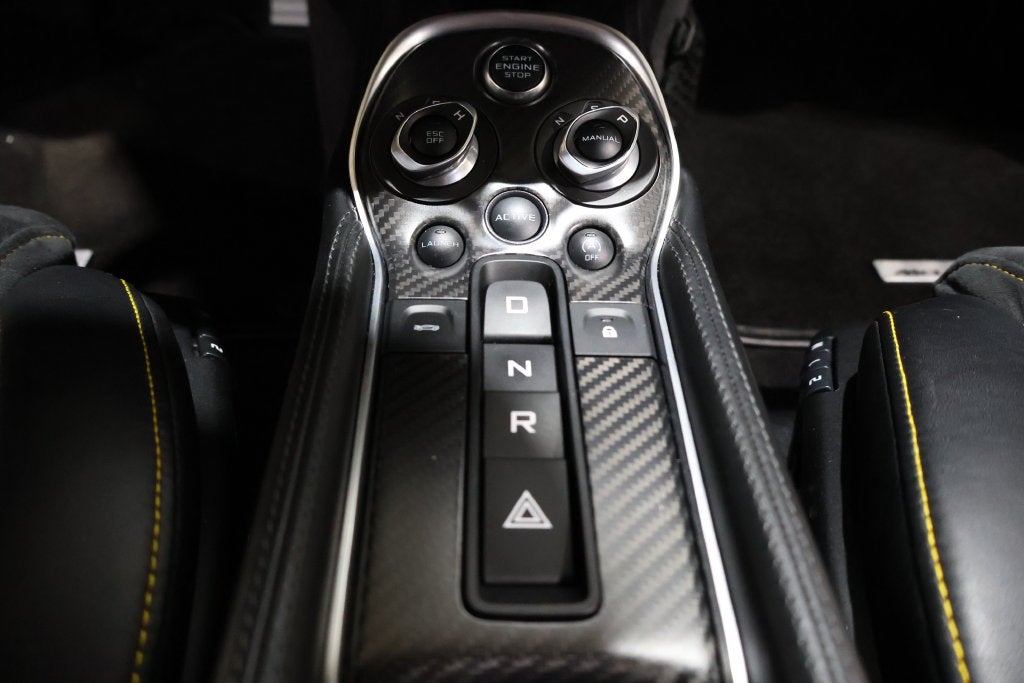 2016 McLaren 570S Base