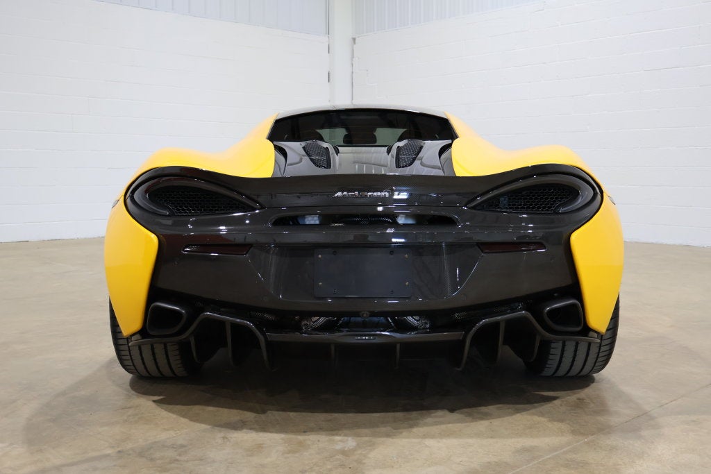 2016 McLaren 570S Base
