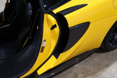 2016 McLaren 570S Base