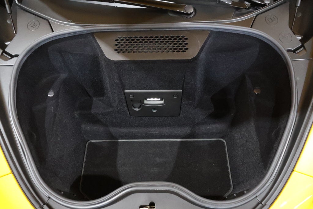 2016 McLaren 570S Base