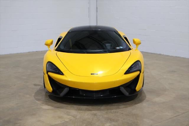 2016 McLaren 570S Base