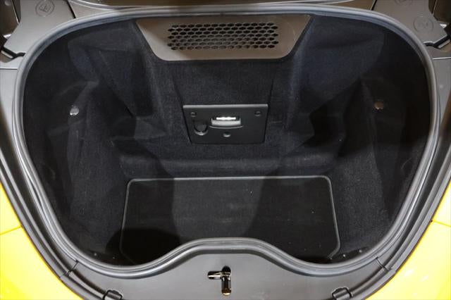 2016 McLaren 570S Base