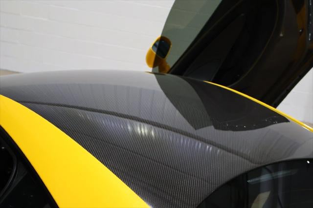 2016 McLaren 570S Base
