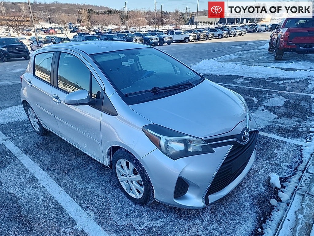 2015 Toyota Yaris LE