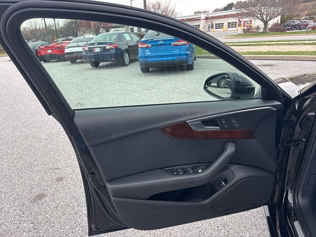 2019 Audi A4 2.0T Premium Plus quattro