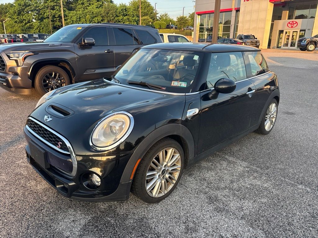 2017 MINI Cooper S Base