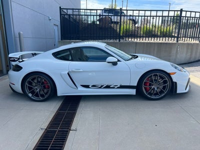 2021 Porsche 718 Cayman GT4