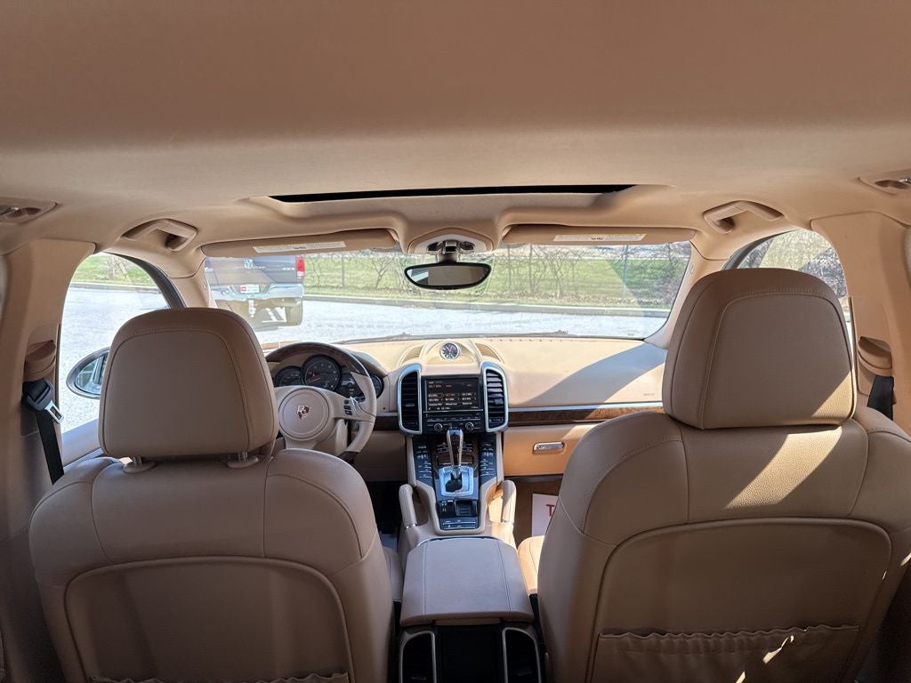 2013 Porsche Cayenne Base