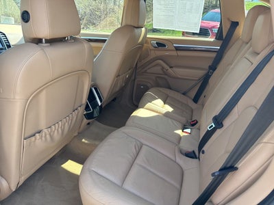 2013 Porsche Cayenne Base