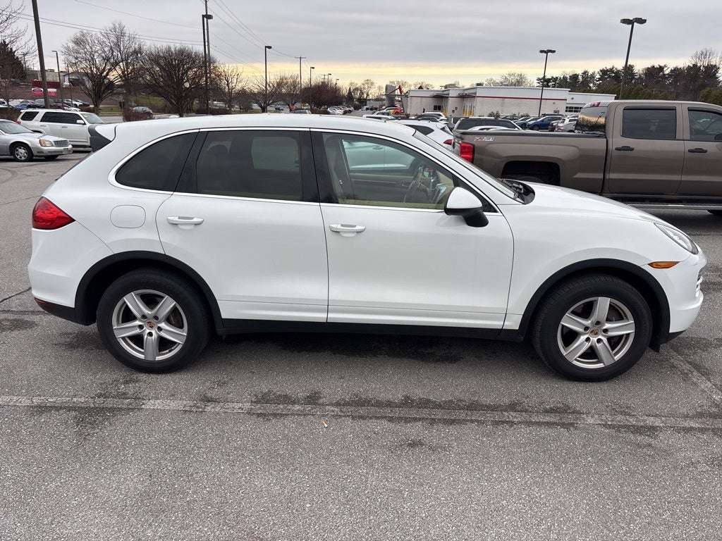 2013 Porsche Cayenne Base