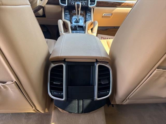 2013 Porsche Cayenne Base